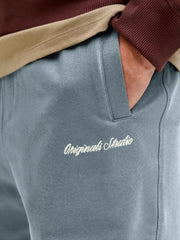model_shot-detail