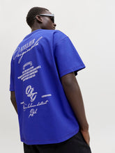 model_shot-creative