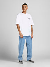model_shot-front_full