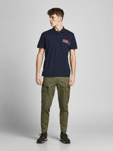 model_shot-front_full