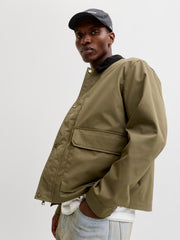 model_shot-creative