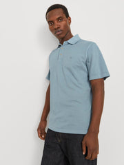 model_shot-creative