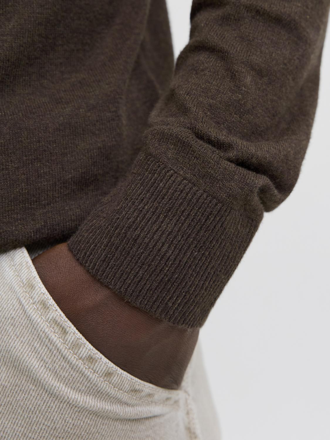 model_shot-detail