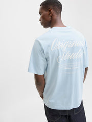 model_shot-creative