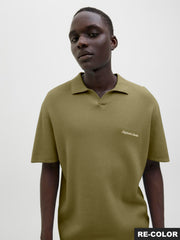model_shot-creative