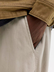 model_shot-detail