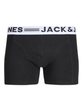 model_shot-front_full