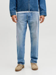model_shot-front