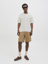 قميص بولو رجالي قطن نص كم من جاك آند جونز – Cloud Dancer