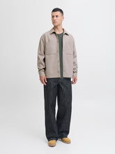 model_shot-front_full