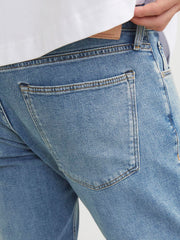 model_shot-detail