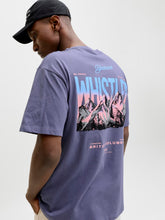 model_shot-creative