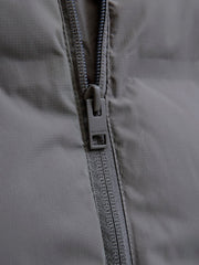 تفصيل الحواف والسحاب في جيليه رجالي بدون اكمام Jack & Jones