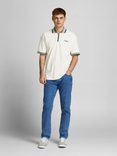 model_shot-front_full