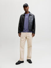 model_shot-front_full