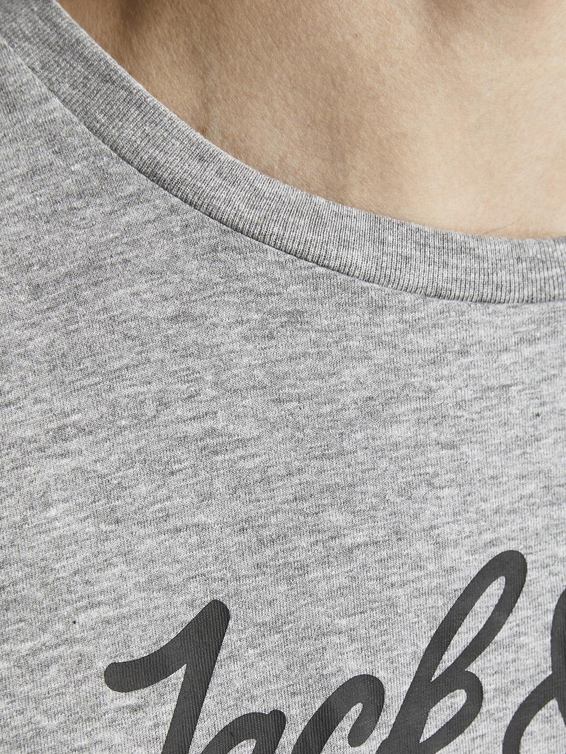 model_shot-detail
