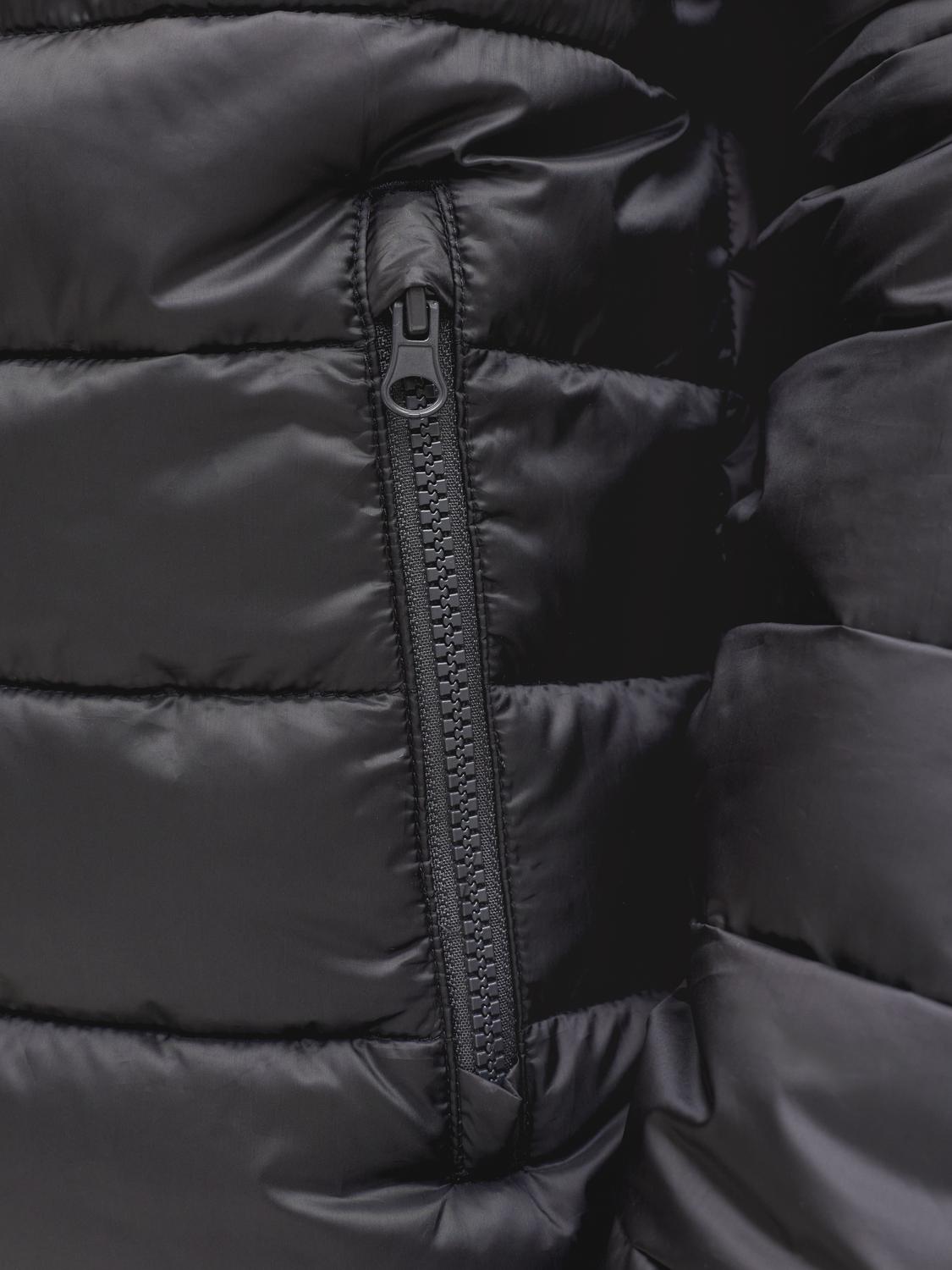 model_shot-detail