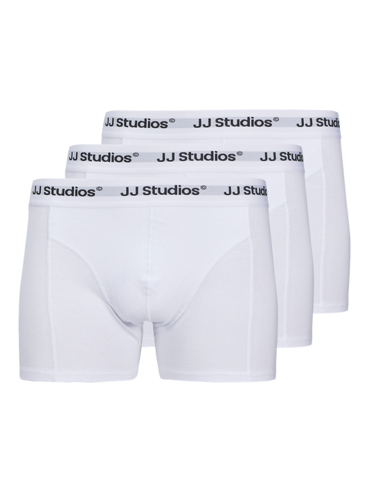pack_shot-front