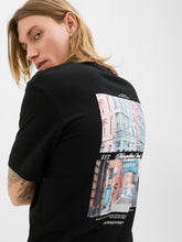 model_shot-creative
