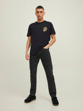 model_shot-front_full