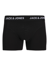 model_shot-front_full