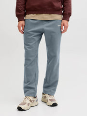 model_shot-front