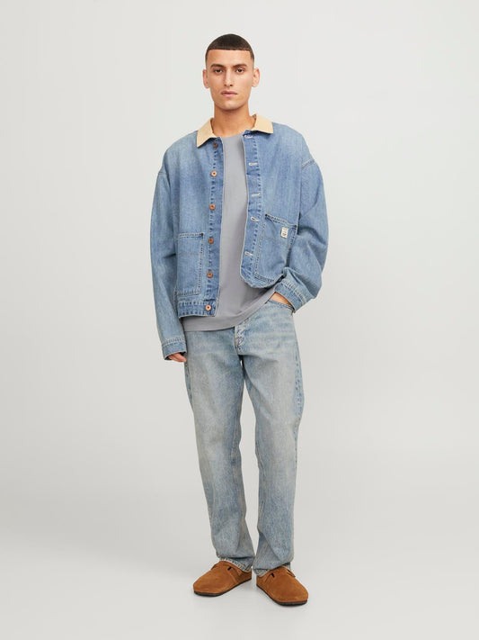 model_shot-front_full