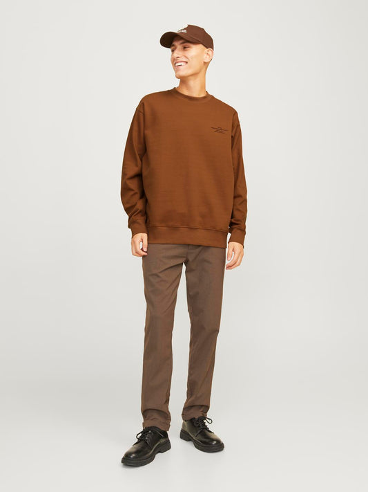 model_shot-front_full