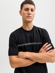 model_shot-creative