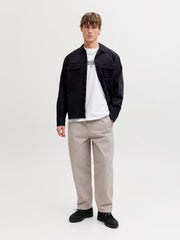 model_shot-front_full
