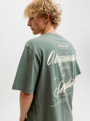 model_shot-creative