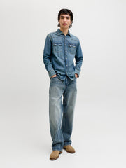 model_shot-front_full