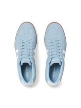 model_shot-front_full