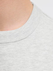 model_shot-detail