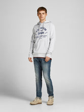 model_shot-front_full