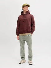 model_shot-front_full