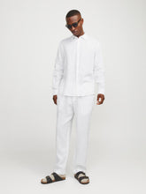 model_shot-front_full
