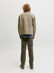 model_shot-back
