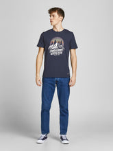 model_shot-front_full