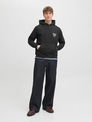 model_shot-front_full