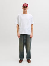 model_shot-front_full