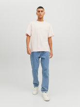 model_shot-front_full