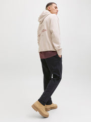 model_shot-creative