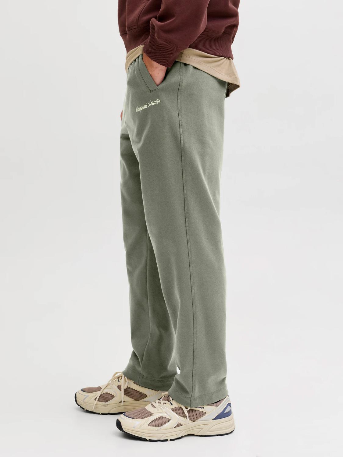 model_shot-detail