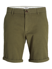 شورت رجالي تشينو زيتي من جاك آند جونز – صورة أمامية