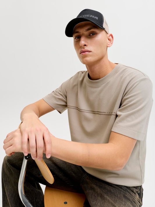 ملابس صيفية رجالية 2026 في السعودية | أحدث الإطلالات الصيفية للرجال