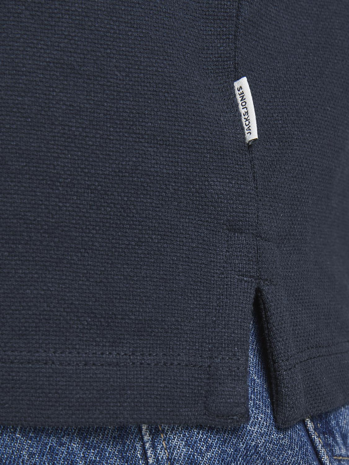 model_shot-detail