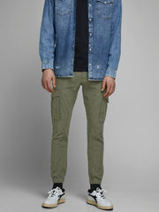 model_shot-front