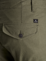 model_shot-detail