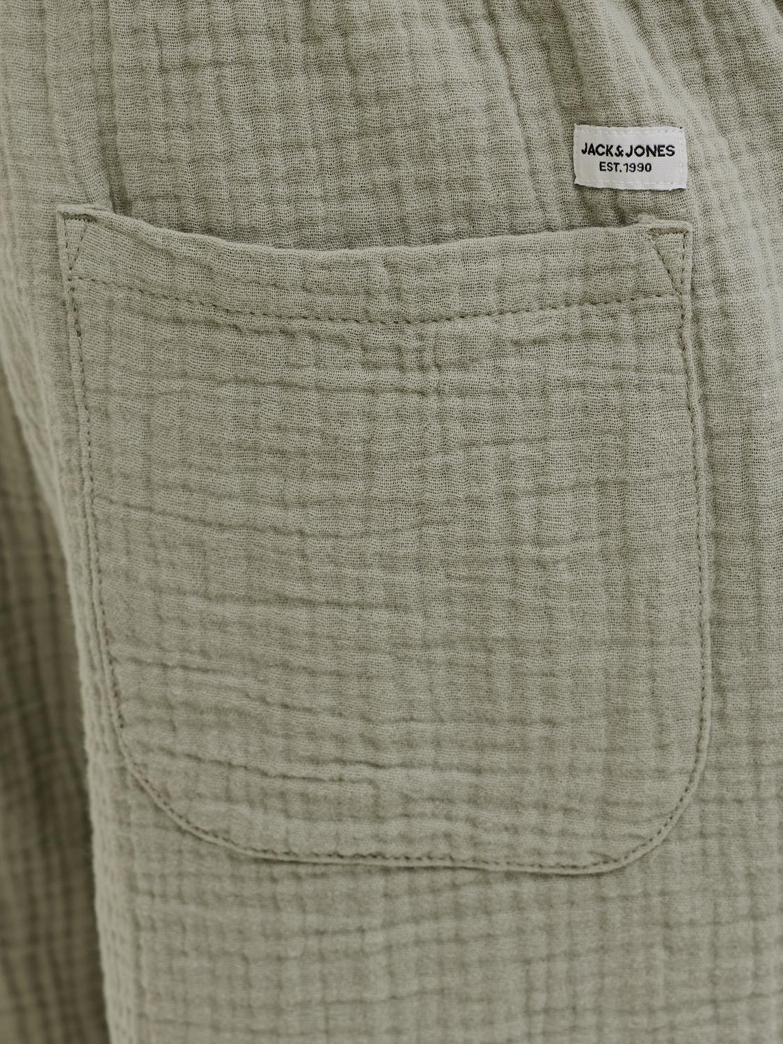 model_shot-detail